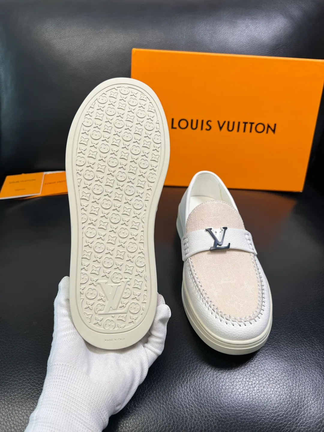 Men's shoes 💰720 Lv high quality top crafts Louis Vuitton, sports sneakers counter synchronization, uppers imported from Italy, high quality splicing colorful complex crafts, imported mesh pads soft and comfortable, soles: original soles specially provided by the original factory, T men's shoes 💰U exclusive movable molded soles super comfortable, original factory single goods, code number 38-44 (customized 45)